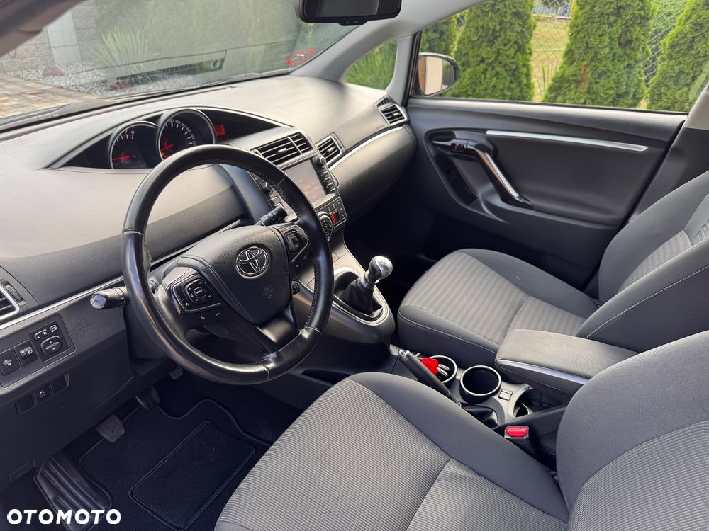 Toyota Verso 1.8 7-Sitzer Edition S+ - 15