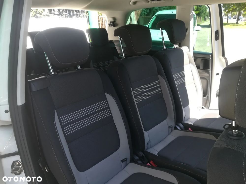Volkswagen Sharan 2.0 TDI Highline - 9