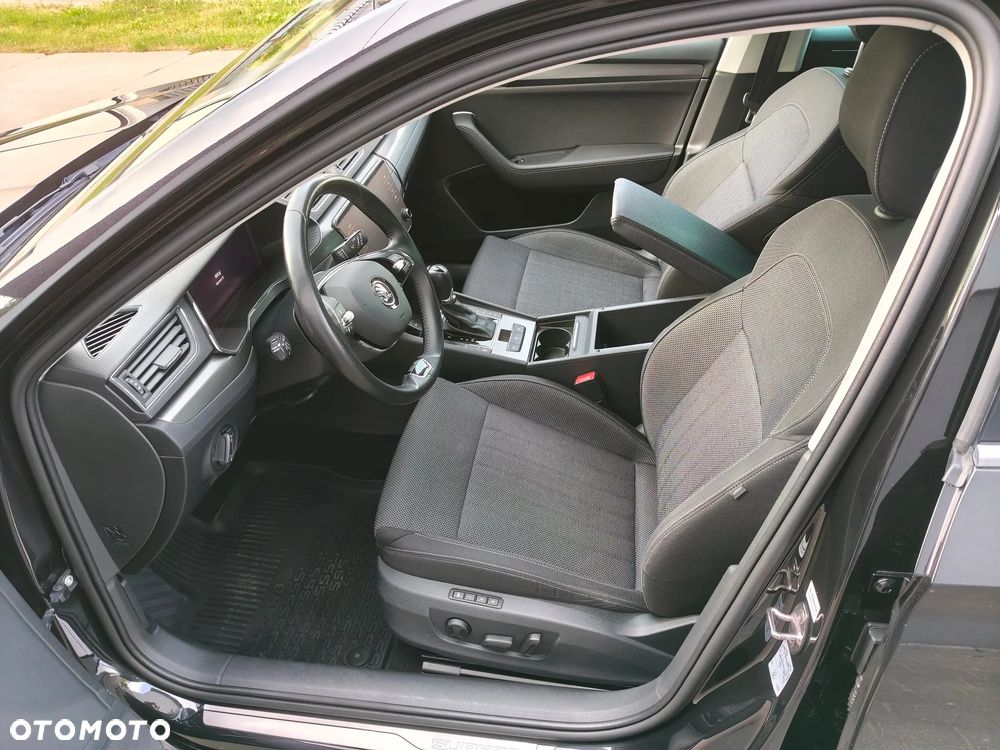 Skoda Superb 2.0 TDI SCR 4x4 Style DSG - 6
