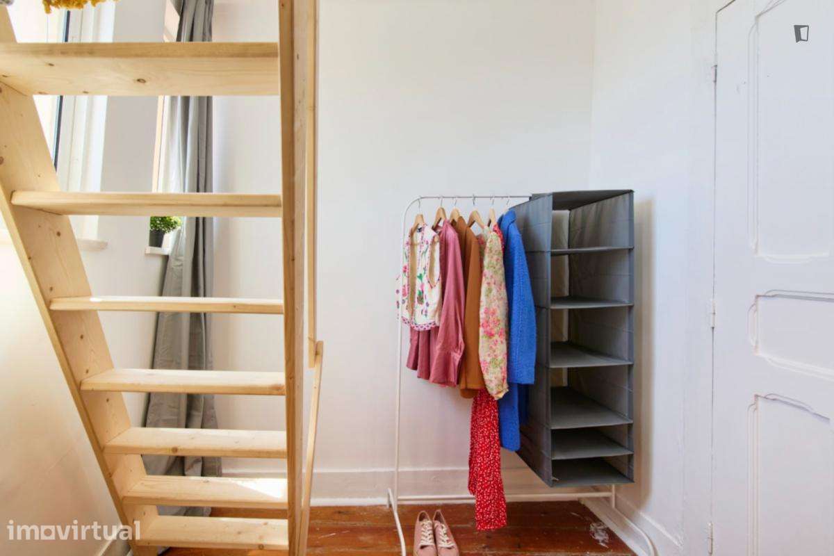Quarto - localizado em São Bento Lisbon - Grande imagem: 3/32