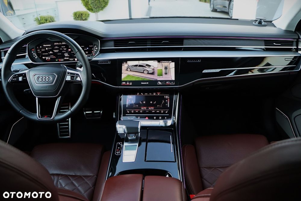 Audi S8 - 18