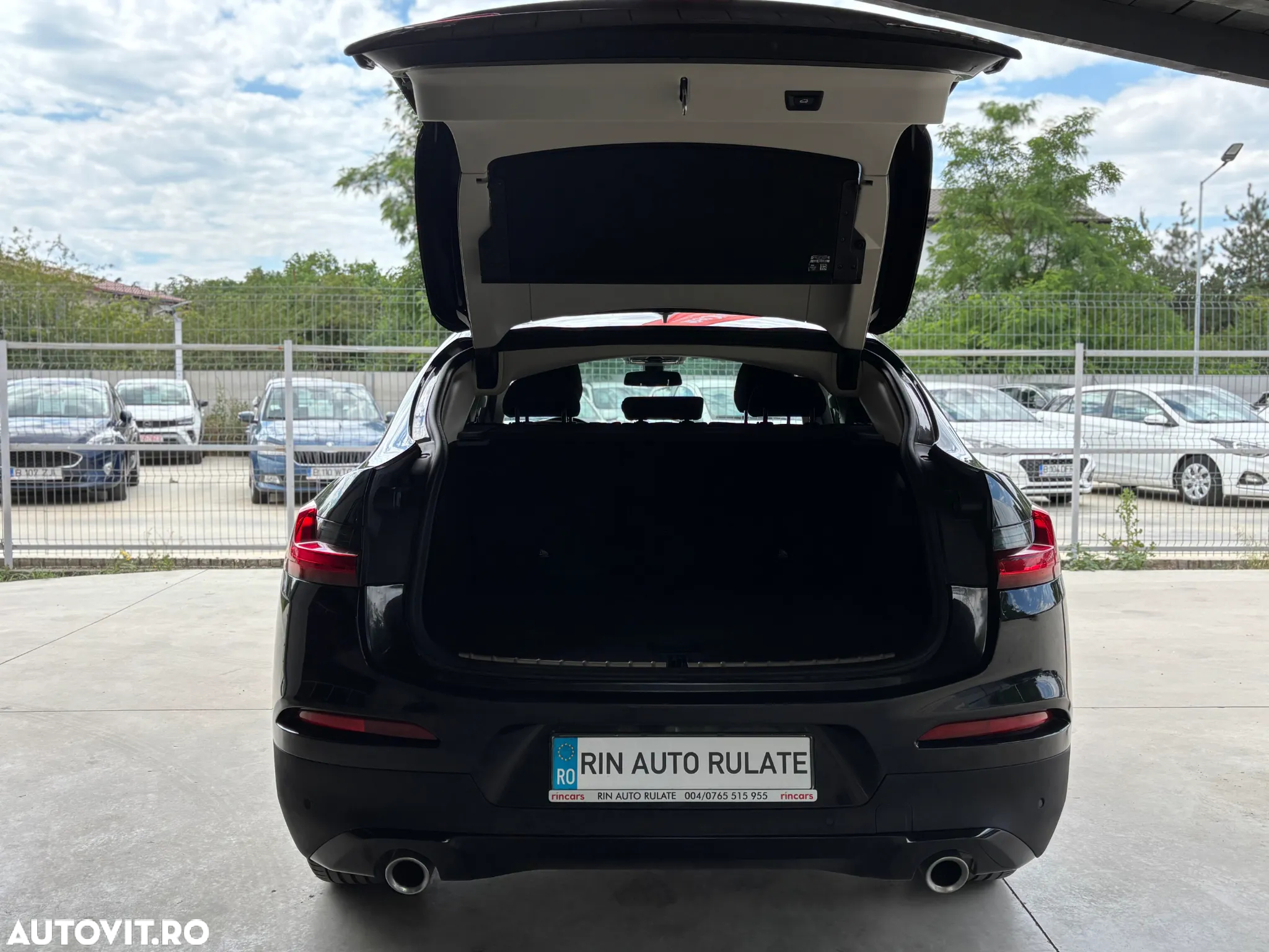 BMW X4 xDrive20d - 11
