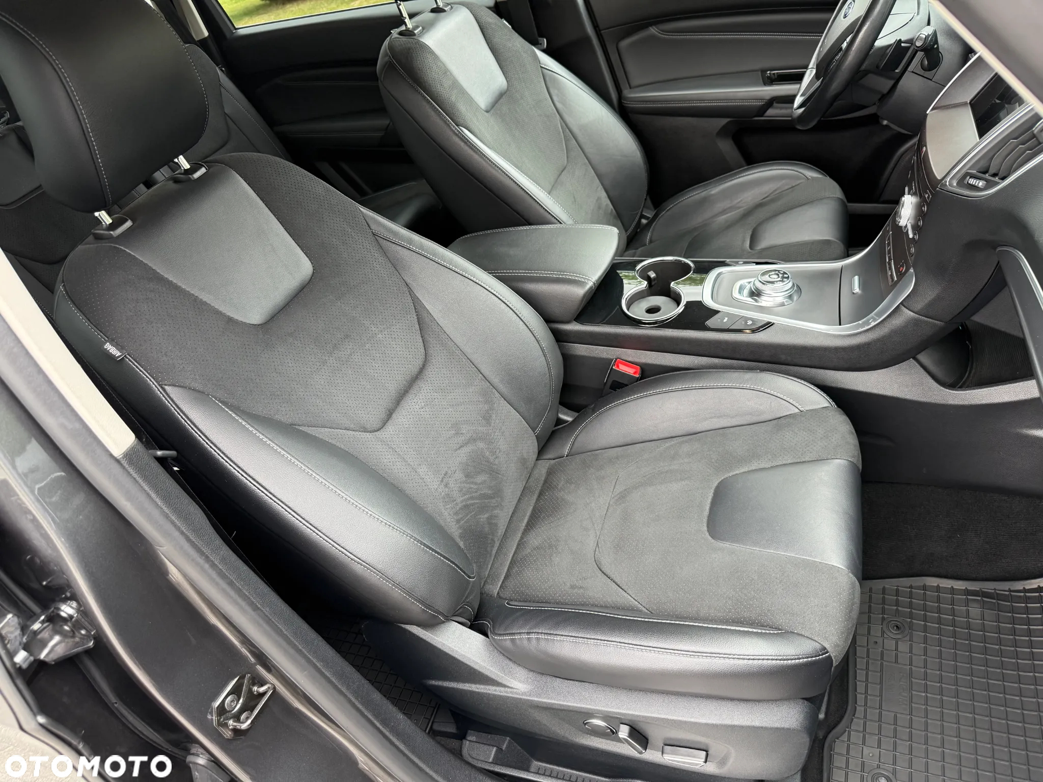 Ford Galaxy 2.0 EcoBlue Twin-Turbo Titanium PowerShift - 28