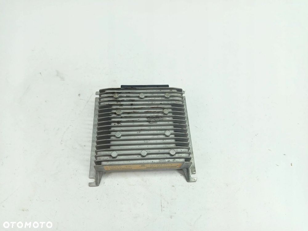 WZMACNIACZ AUDIO NAGŁOŚNIENIA VW BEETLE 5C FENDER 3T0035456B - 2
