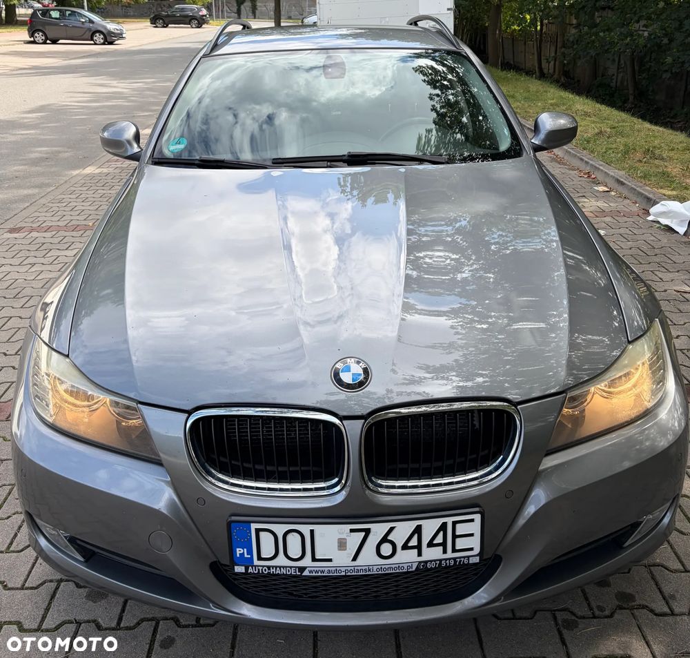 BMW Seria 3 318i - 10