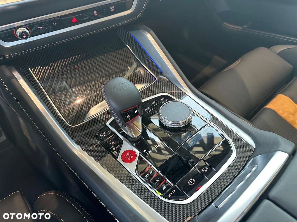 BMW X6M M - 24