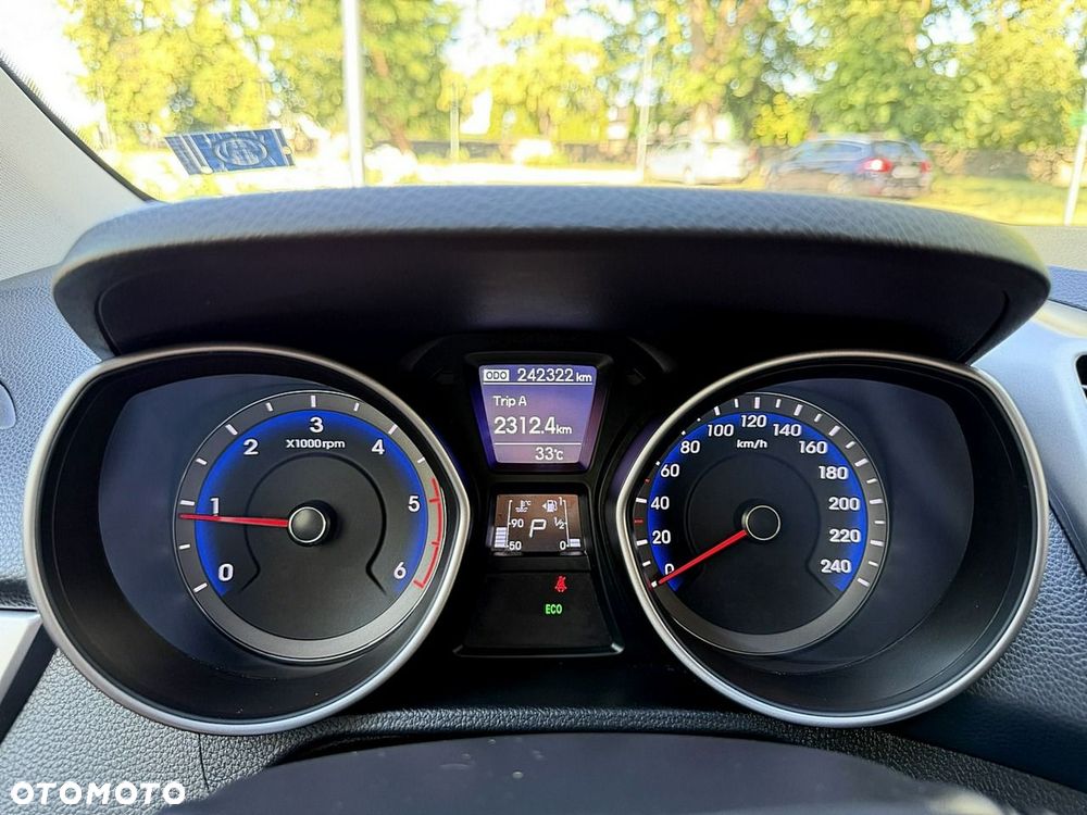 Hyundai i30 - 16