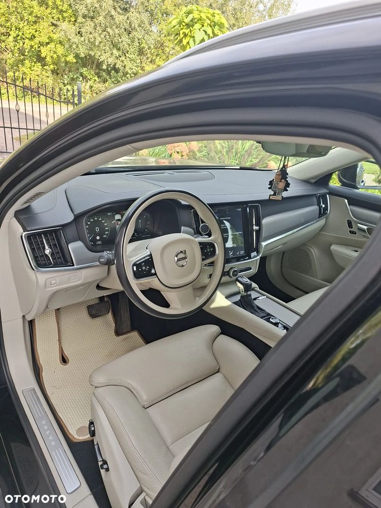 Volvo V90 - 4