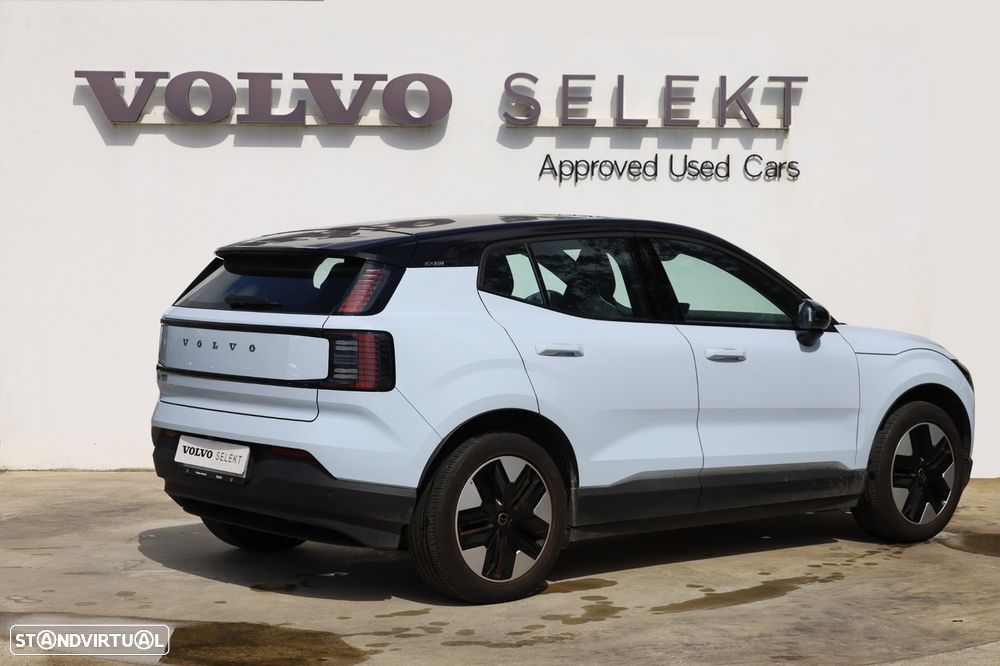 Volvo EX30 51 kWh Single Motor Plus - 3