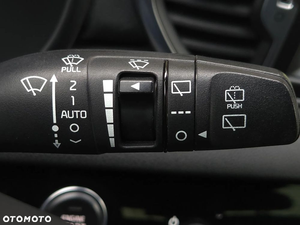 Kia Sportage 2,0 CRDI 2WD ISG Spirit - 26