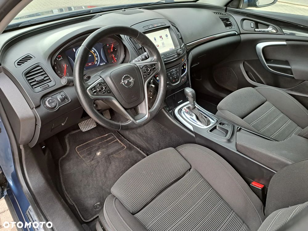 Opel Insignia - 14