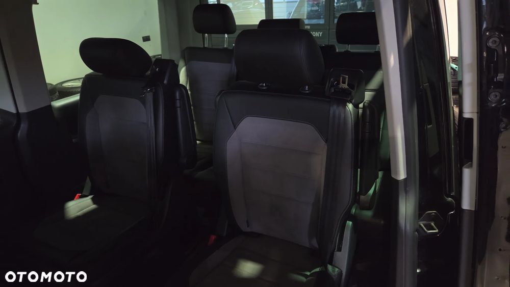 Volkswagen Multivan 6.1 2.0 TDI L1 Highline 4Motion DSG - 5