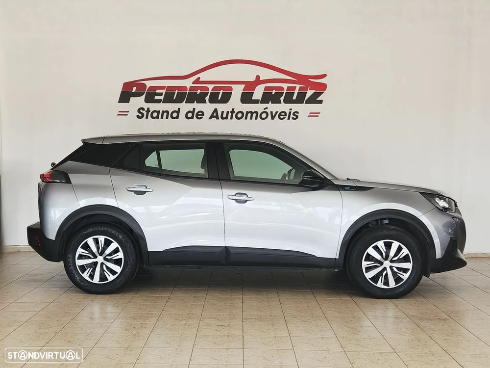 Peugeot e-2008 - 17