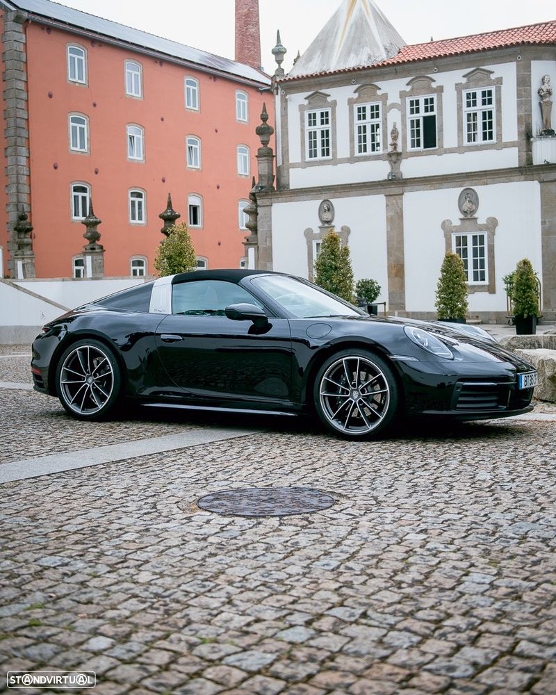 Porsche 911 (992) - 5