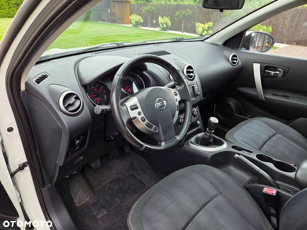 Nissan Qashqai+2 2.0 tekna - 17