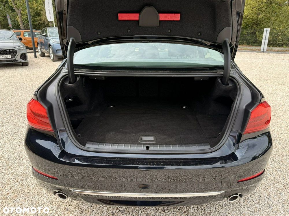 BMW Seria 5 - 17
