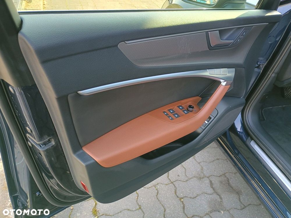 Audi A6 Avant - 19