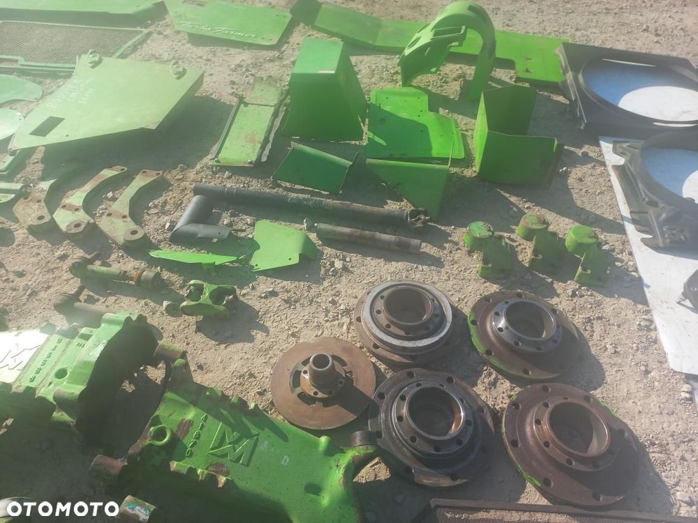 Części MERLO siłownik hydrauliczny,zamek siłowy, 08350803043501A, 28,7 Blok zaworowy, 26,6 ,układ planetarny32,12 pochwa mostu 045568 ,041870,045367,097686,042440,wkład mostu 024849,P36.10,dyferencjau,nagrzewnica,klimatyzator,053121,107714,13 atak,spoiler,klamka,rozdzielacz sterujący 4011840, 057347,chłodnica kuler,oleju,krzyżak,półoś,piasta,cewka,zawór,nadmuch,wentylator manitou,joystick,płyta sterująca, - 19