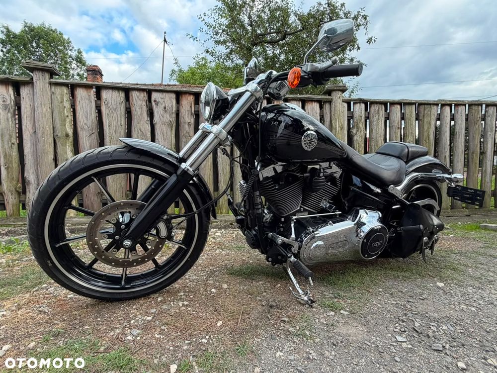 Harley-Davidson FXSB Breakout - 21
