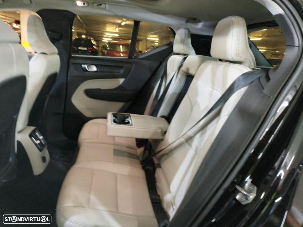 Volvo XC 40 1.5 T5 PHEV Inscription - 12