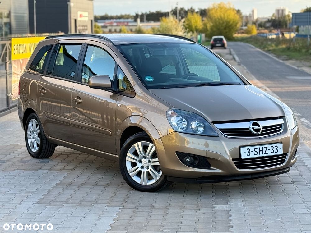 Opel Zafira - 13
