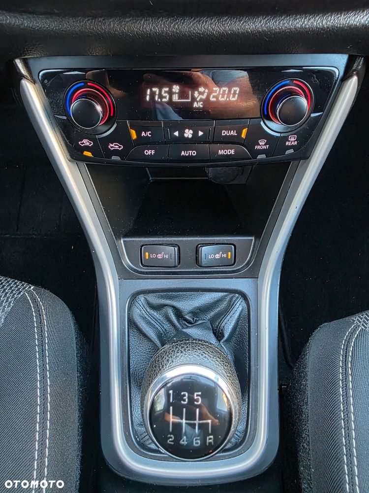 Suzuki SX4 S-Cross 1.6 DDiS 4x2 Comfort+ - 38