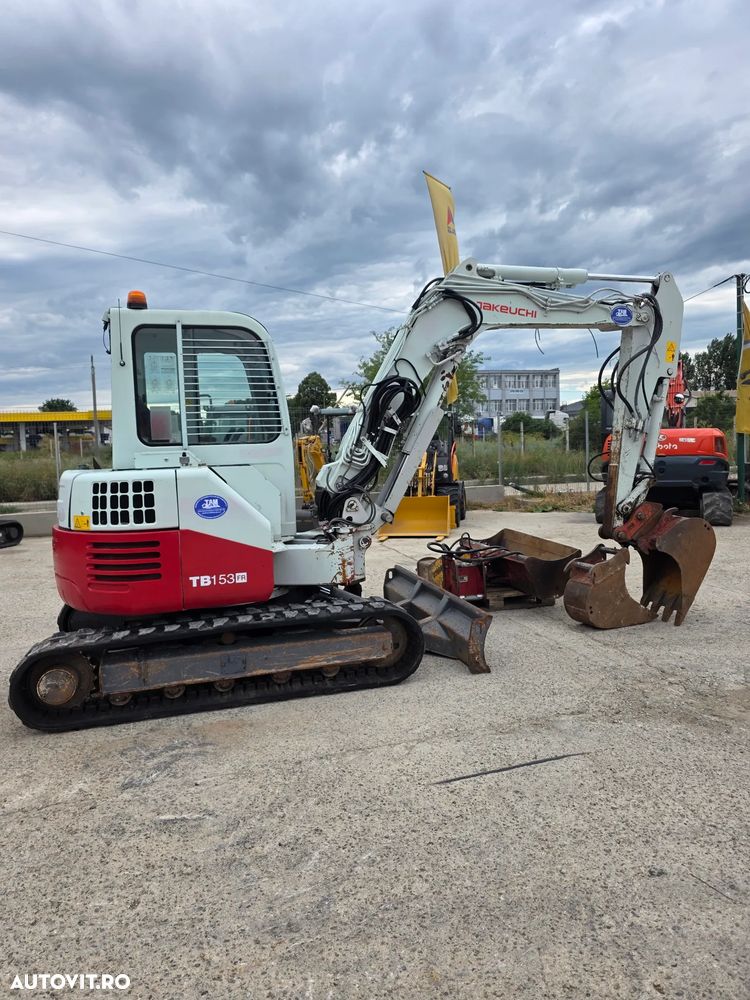 Takeuchi Tb153fr miniexcavator compact cu picon - 6