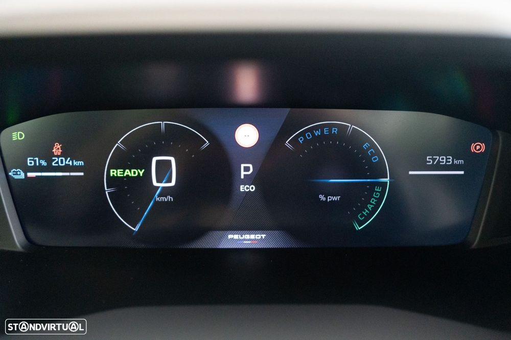 Peugeot e-2008 54 kWh Allure - 5
