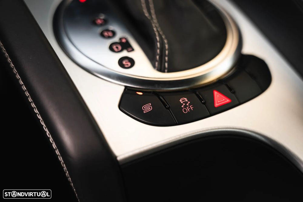 Audi TT RS Coupé Plus 2.5 TFSi quattro S tronic - 27