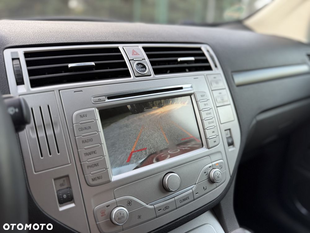 Ford Kuga 2.0 TDCi 4x4 Individual - 23