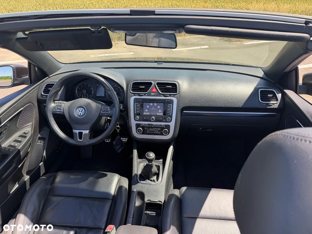 Volkswagen Eos - 13
