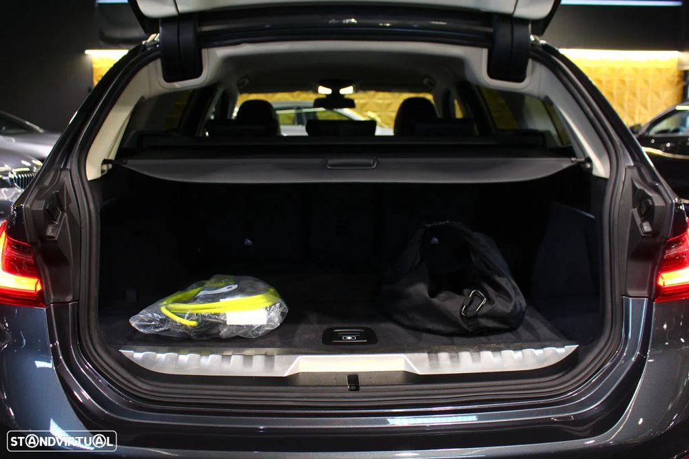 BMW 320 e Line Sport Auto - 22