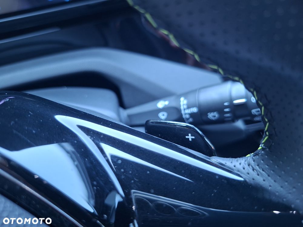 Peugeot 308 PureTech 130 EAT8 GT - 33