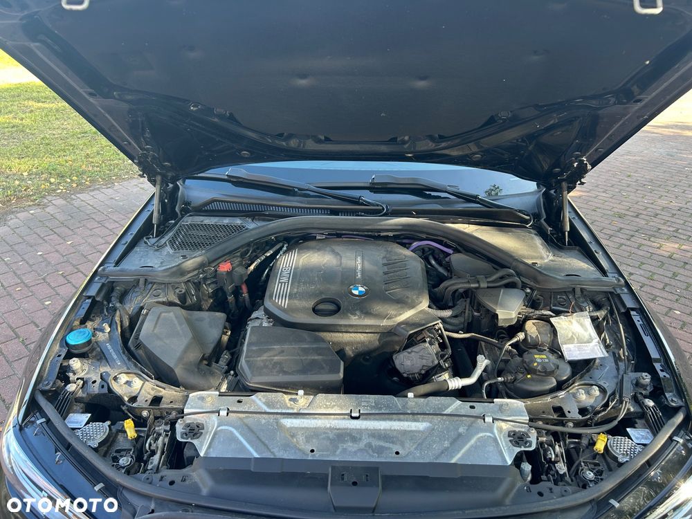 BMW Seria 3 320d MHEV Luxury Line - 16