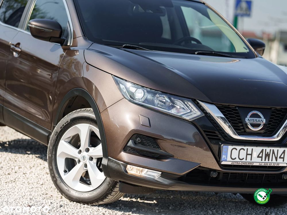 Nissan Qashqai 1.5 dCi N-Connecta - 11