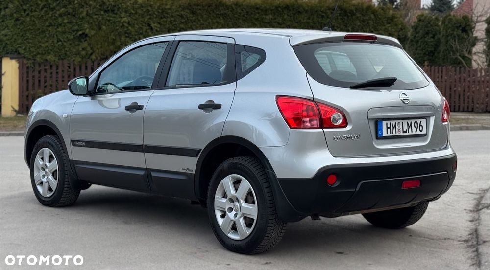 Nissan Qashqai 2.0 4x4 visia - 7