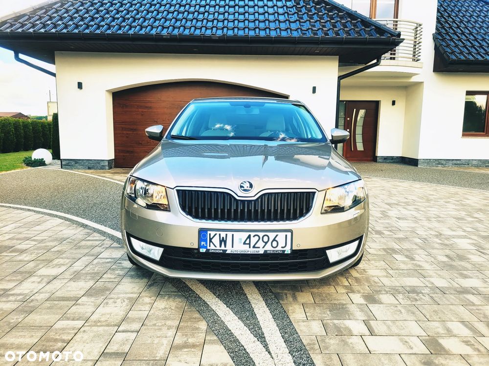 Skoda Octavia 1.4 TSI Ambition - 9