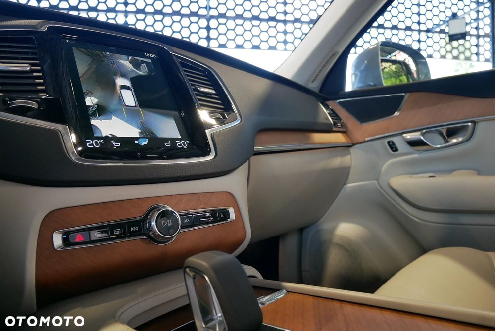 Volvo XC 90 T8 AWD Plug-In Hybrid Inscription 6os - 21
