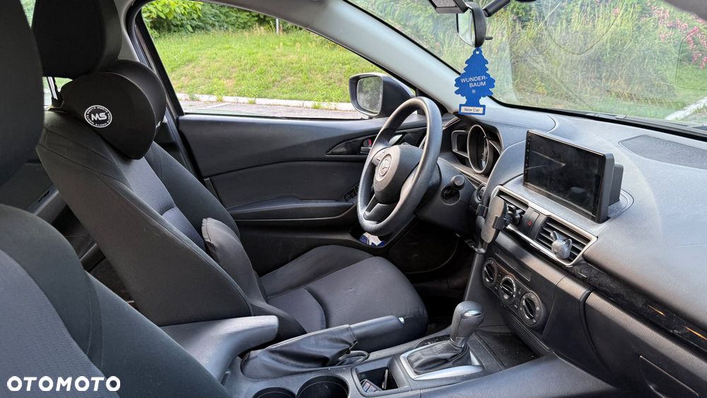 Mazda 3 - 10