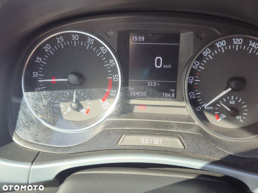 Skoda Fabia - 4