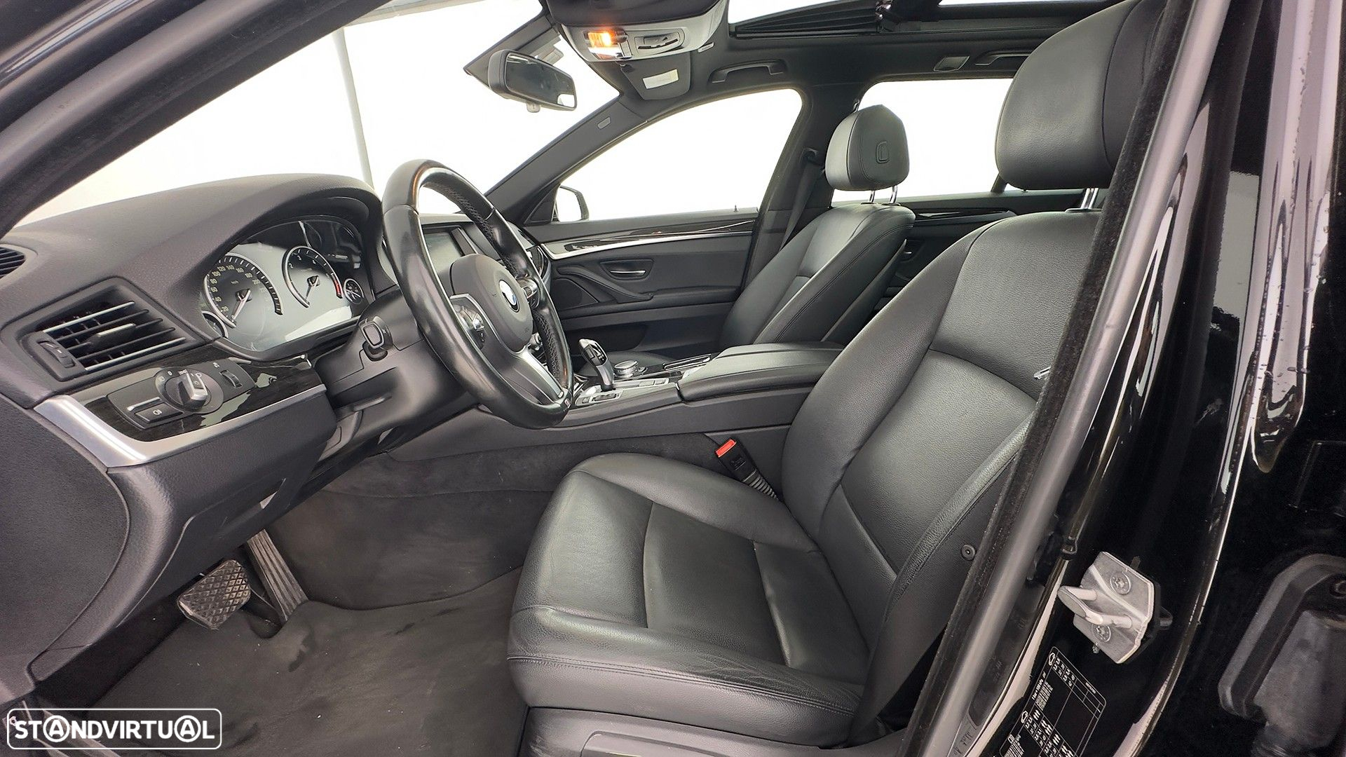 BMW 520 d Line Luxury Auto - 26