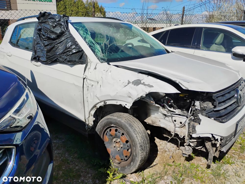 Volkswagen T-Cross - 2