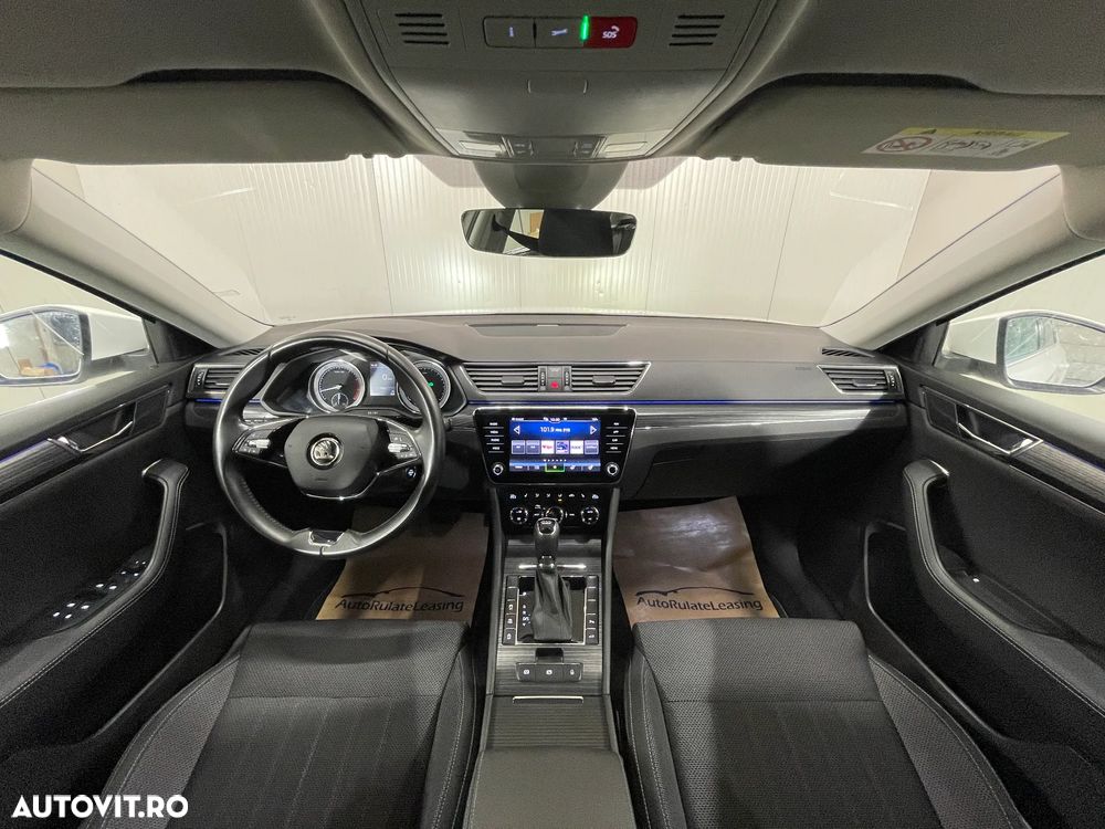 Skoda Superb 2.0 TSI DSG Style - 8