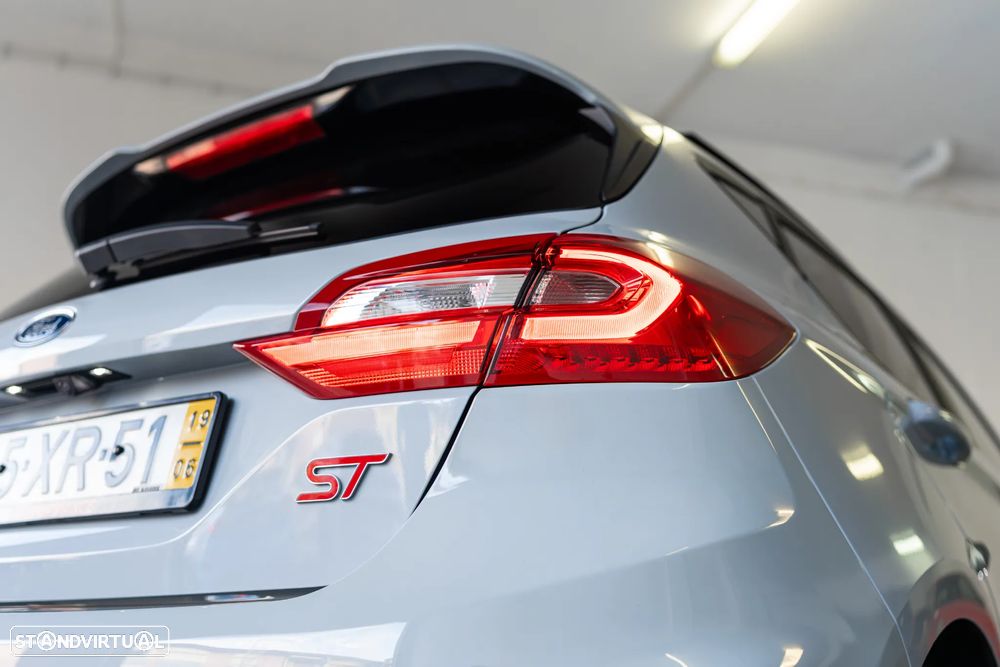 Ford Fiesta 1.5 EcoBoost ST - 5