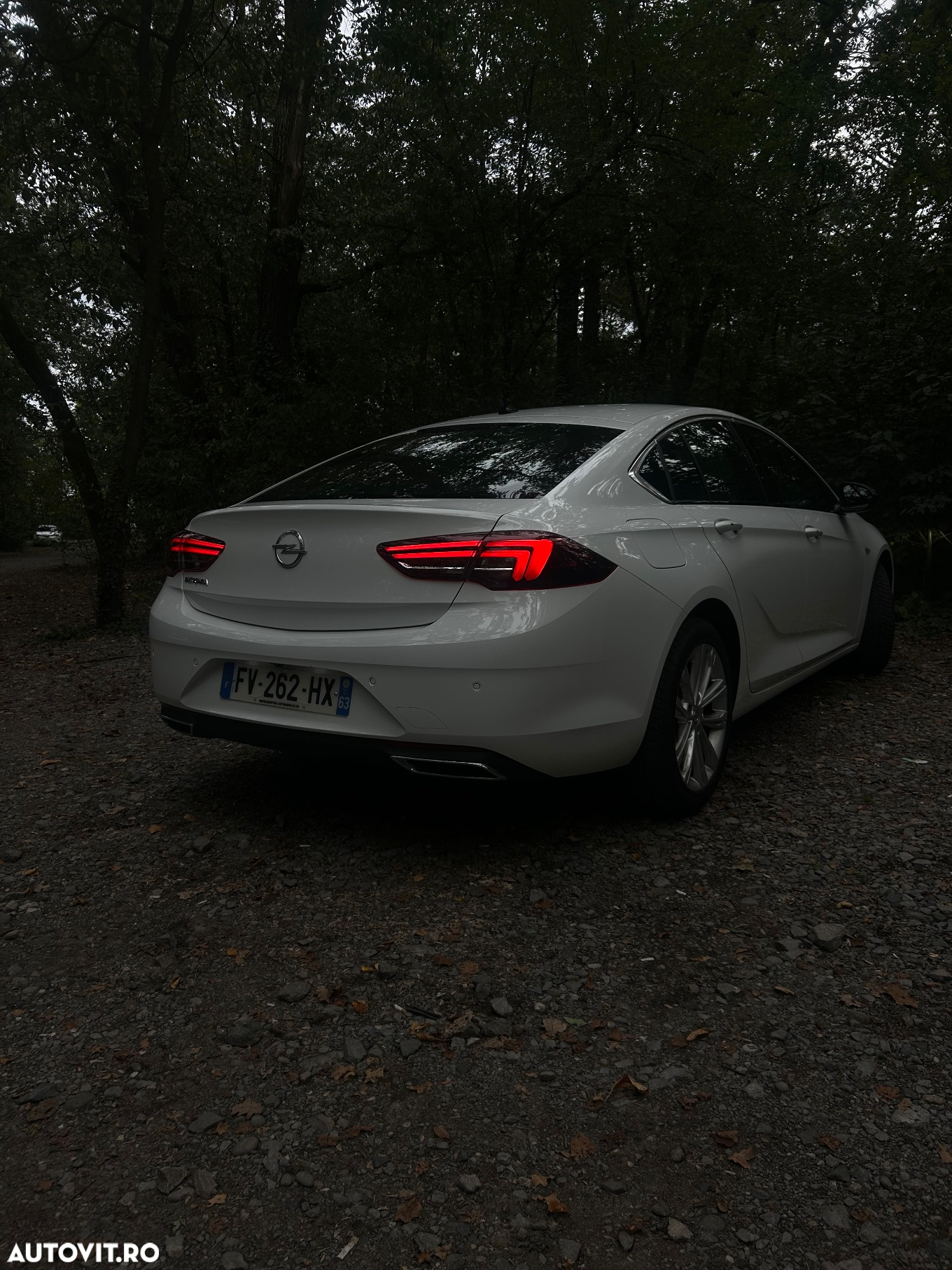 Opel Insignia Grand Sport 2.0 Diesel Automatik Elegance - 3