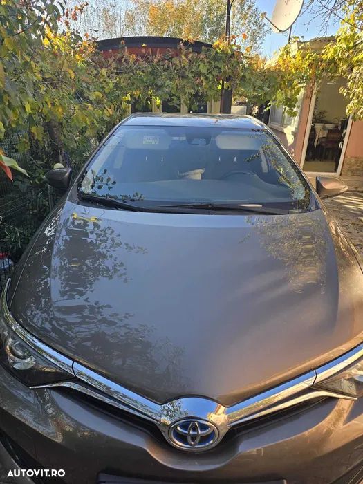 Toyota Auris - 4