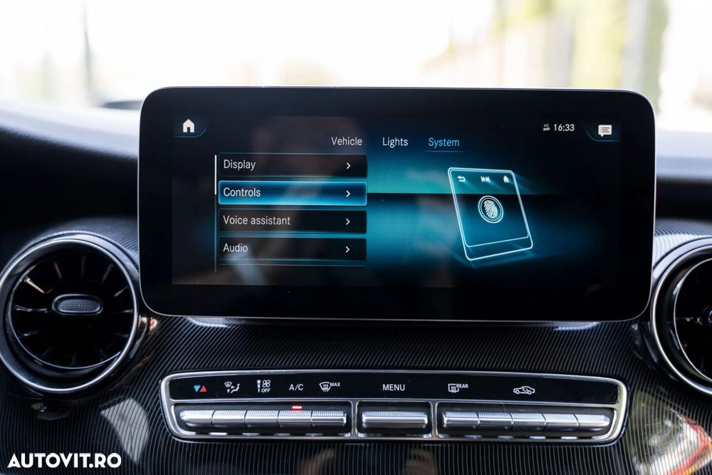 Mercedes-Benz V 220 d lang 9G-TRONIC Exclusive - 36