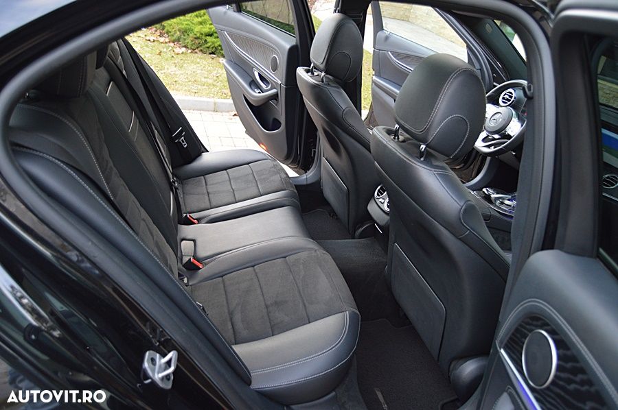 Mercedes-Benz E 220 d 9G-TRONIC AMG Line - 30