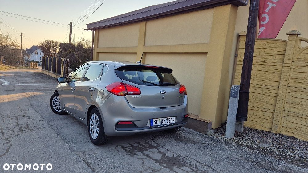 Kia Ceed 1.6 GDI ISG Spirit - 2