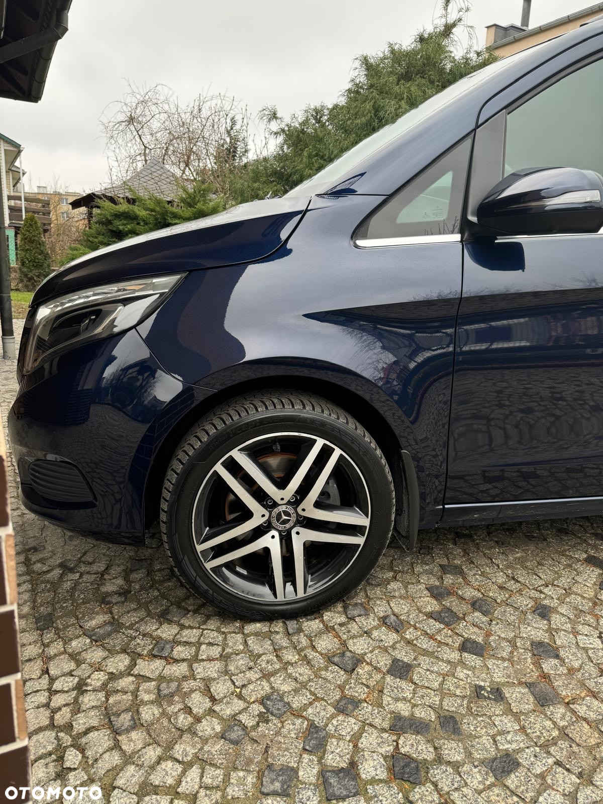 Mercedes-Benz Klasa V 250 d 4-Matic Exclusive 7G-Tronic - 39